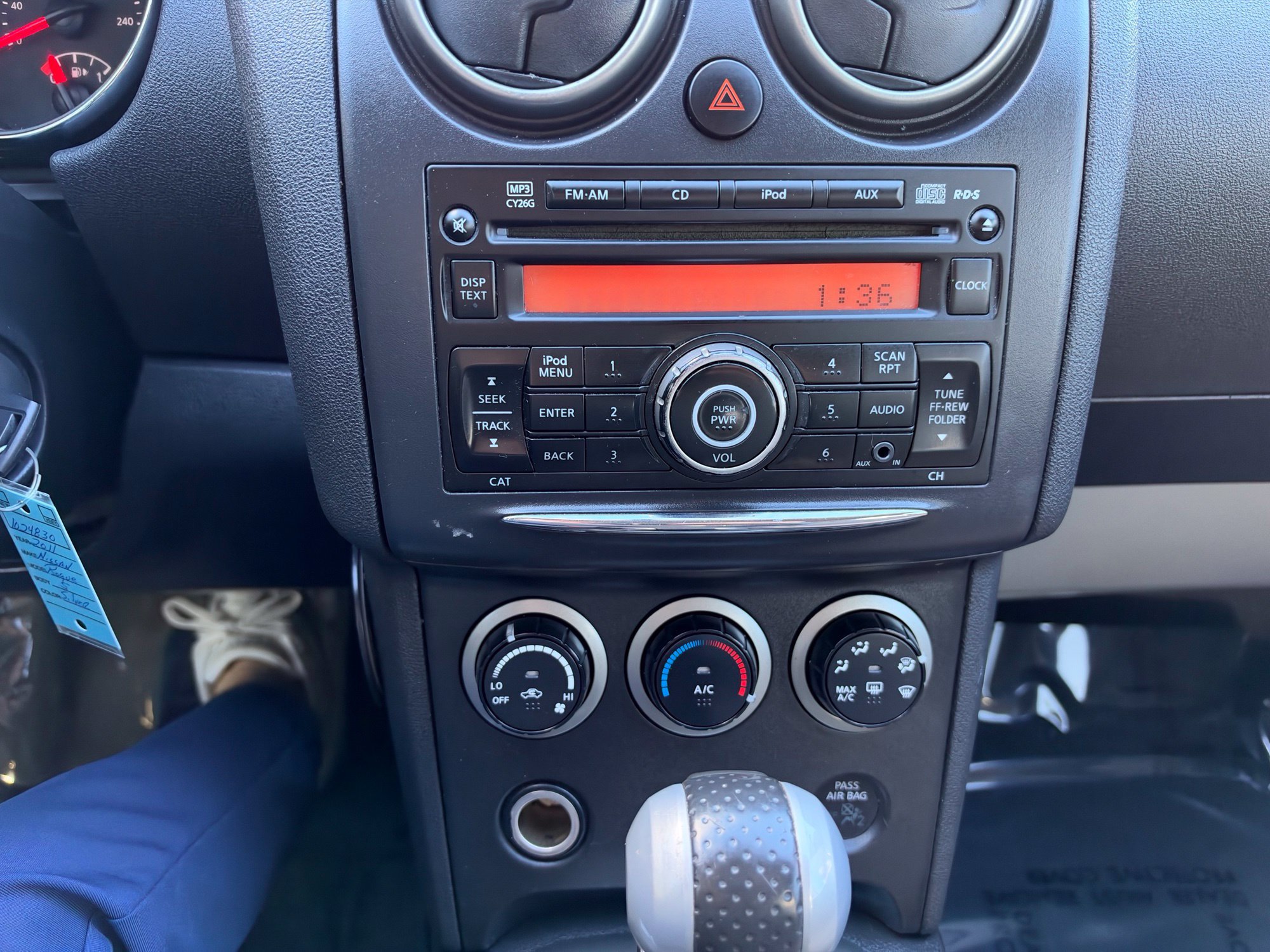Used 2011 Nissan Rogue S AWD/4WD image 19