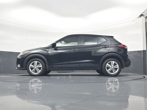 Used 2025 Nissan Kicks Play S image 21