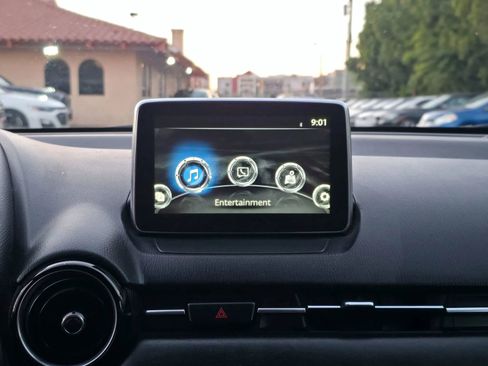 Used 2018 Toyota Yaris iA image 18