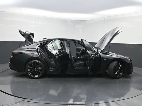Used 2025 Lexus IS 350 F Sport RWD image 34