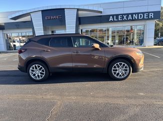 Used 2023 Chevrolet Blazer LT video 2