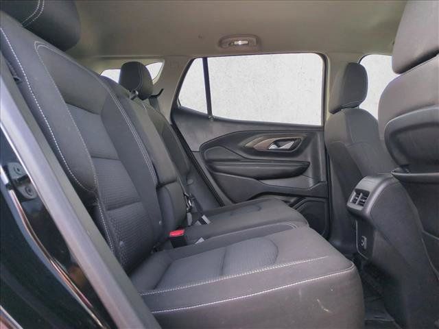 Used 2022 GMC Terrain SLE w/ LPO, Floor Liner Package FWD image 19