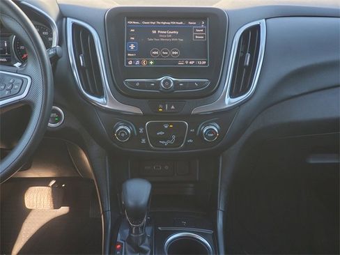 Used 2023 Chevrolet Equinox LT w/ LPO, Floor Liner Package image 27