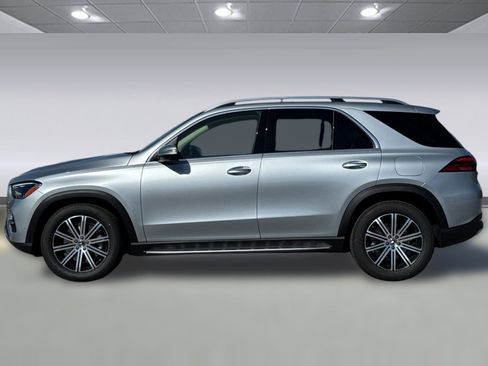 New 2026 Mercedes-Benz GLE 450e 4MATIC image 2