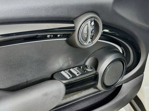 Used 2024 MINI Cooper S FWD image 18