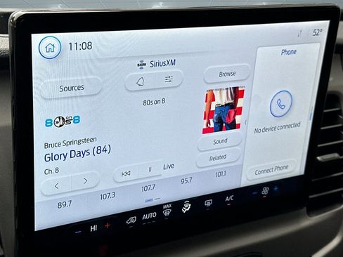 Used 2022 Ford Transit 350 XLT image 17