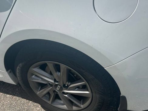 Used 2020 Kia Optima LX FWD image 9