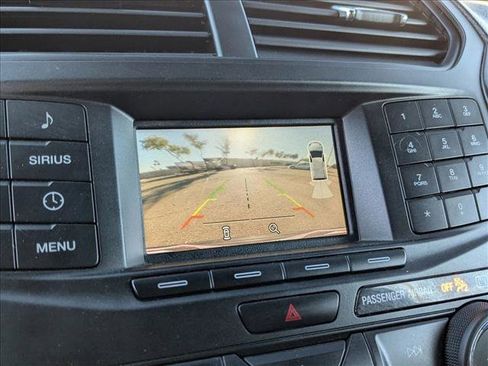 Used 2019 Ford Explorer XLT image 13