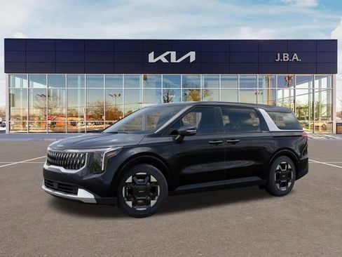 New 2026 Kia Carnival EX FWD image 3