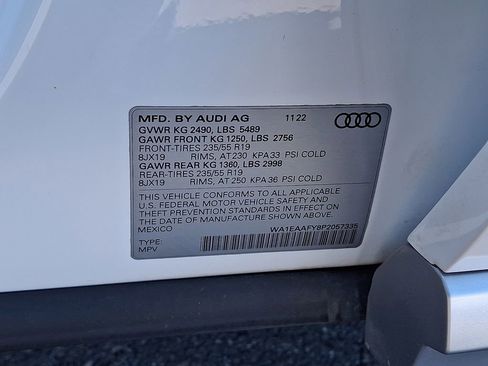 Used 2023 Audi Q5 2.0T Premium Plus image 28