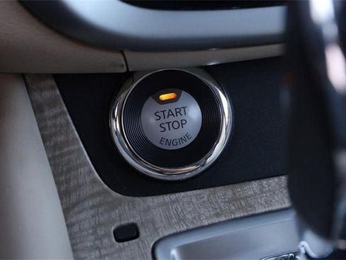 Certified 2020 Nissan Murano SL image 15