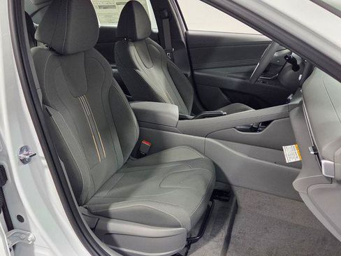 New 2026 Hyundai Elantra Sport FWD image 15