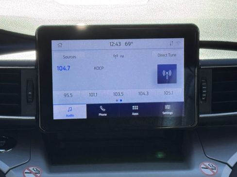 Used 2023 Ford Explorer XLT w/ Equipment Group 202A image 19