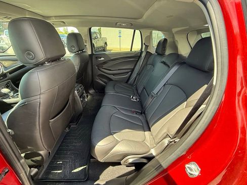 Used 2019 Buick Envision Essence AWD/4WD image 11