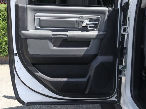 Used 2014 RAM 3500 Big Horn AWD/4WD image 44