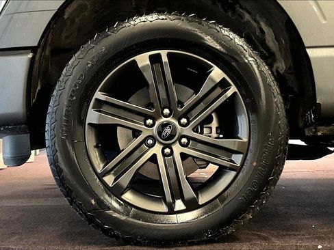 Certified 2022 Ford F150 XLT w/ Equipment Group 302A High image 8