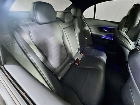 Used 2022 Mercedes-Benz C 300 4MATIC Sedan image 26