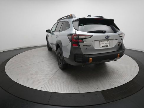 Used 2025 Subaru Outback Wilderness image 13