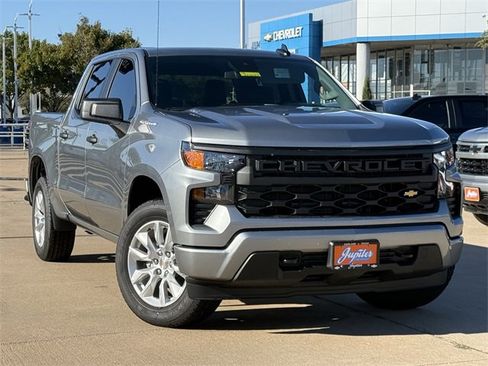 New 2026 Chevrolet Silverado 1500 Custom image 2