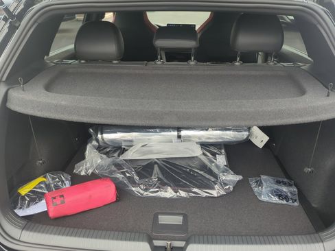 New 2025 Volkswagen Golf SE image 33