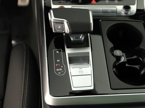 New 2026 Audi SQ7 Premium Plus AWD/4WD image 20