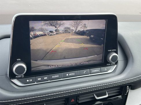 Certified 2023 Nissan Rogue SV image 16