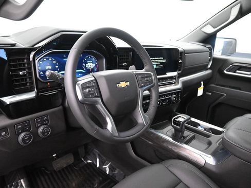 New 2026 Chevrolet Silverado 1500 LTZ w/ LTZ Premium Package image 22