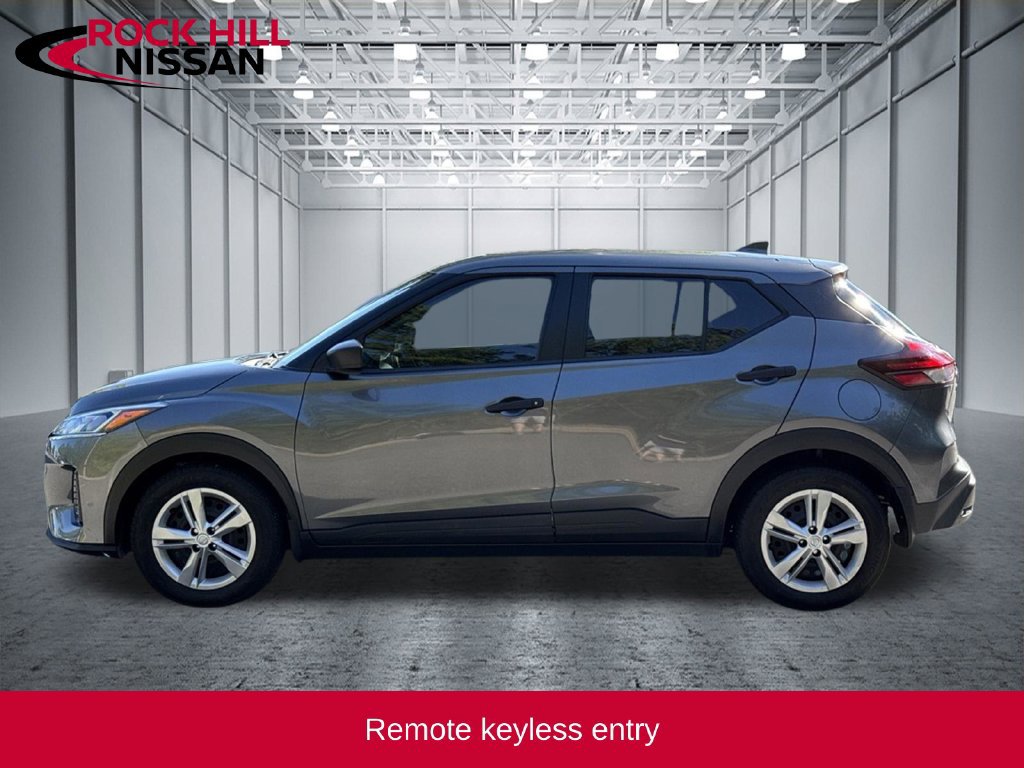 Used 2021 Nissan Kicks S FWD image 4