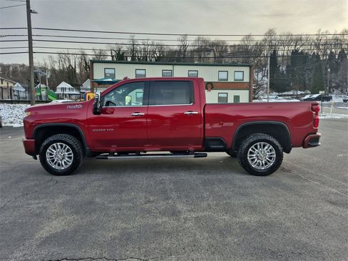 Used 2022 Chevrolet Silverado 2500 High Country w/ Z71 Off-Road Package image 12