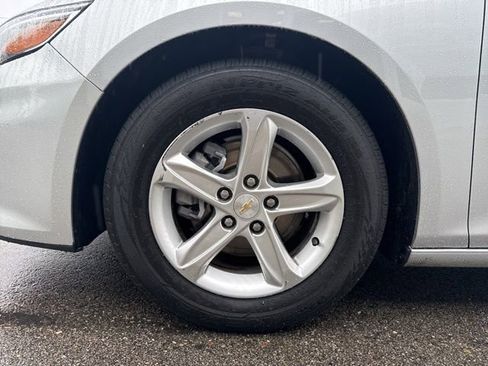 Used 2022 Chevrolet Malibu LT image 12