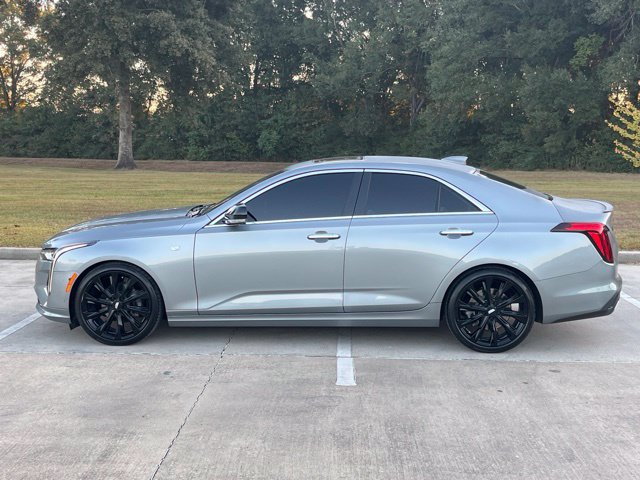 Used 2024 Cadillac CT4 Luxury w/ LPO, ONYX Package RWD image 2