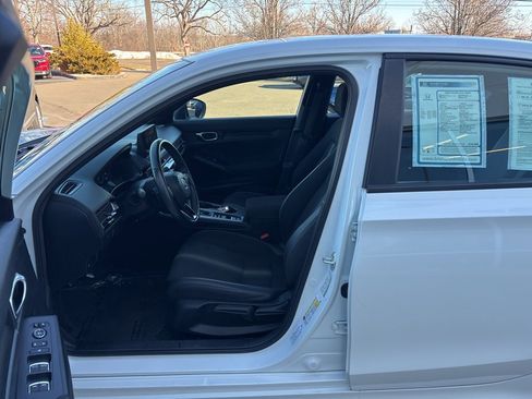 Used 2023 Honda Civic Sport image 21