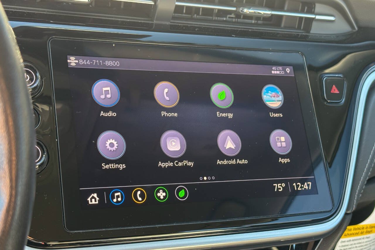 Used 2022 Chevrolet Bolt EUV LT w/ Convenience Package FWD image 28