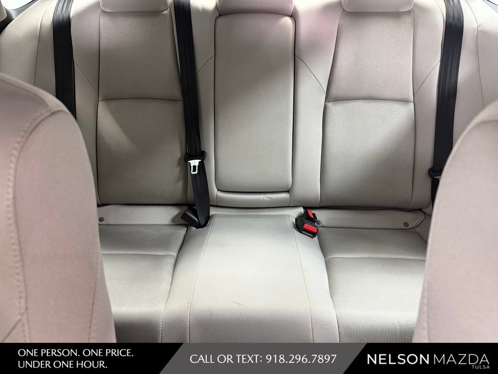 Used 2018 Honda Accord LX image 29