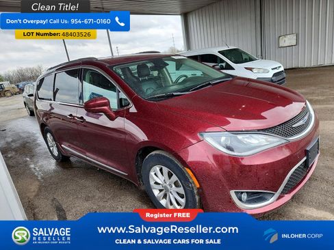 Used 2018 Chrysler Pacifica Touring-L w/ Advanced Safetytec Group FWD image 5
