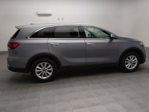 Used 2020 Kia Sorento FWD V6 image 10