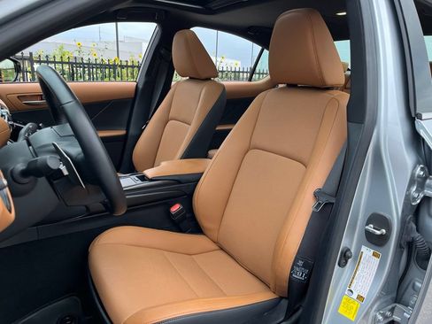 Used 2024 Lexus IS 300 w/ Comfort Package RWD image 24