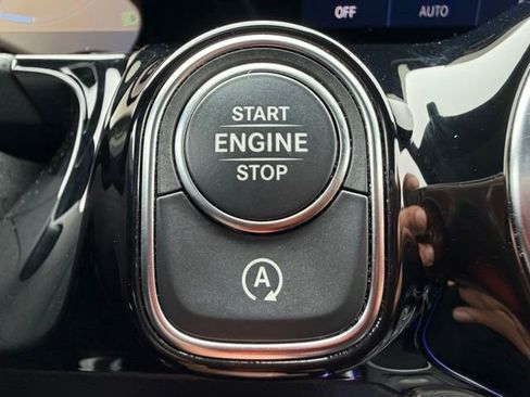 Used 2022 Mercedes-Benz GLA 250 4MATIC image 22