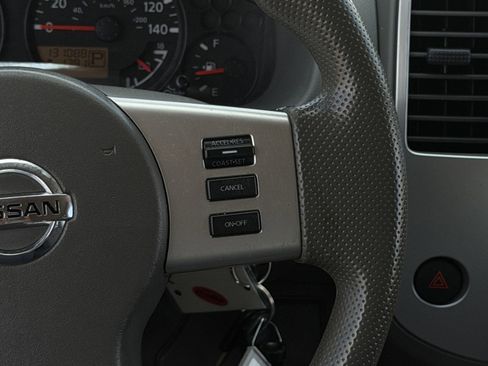 Used 2017 Nissan Frontier SV RWD image 16