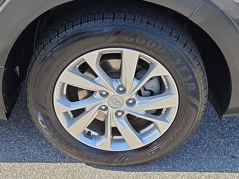 Used 2021 Hyundai Tucson SE FWD image 7