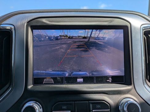 Used 2020 GMC Sierra 1500 SLT image 22