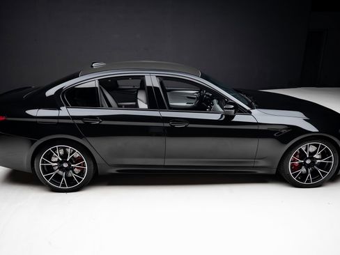 Used 2023 BMW M5 w/ Competition Package AWD/4WD image 34
