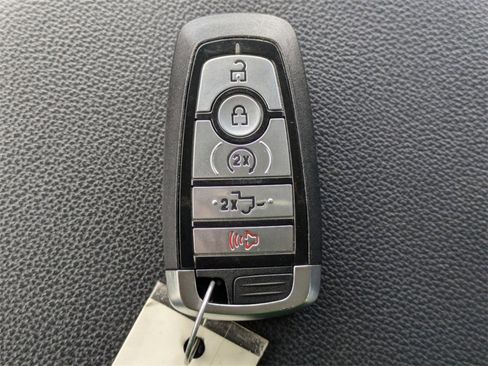 Used 2022 Ford F150 XLT w/ Equipment Group 302A High image 30