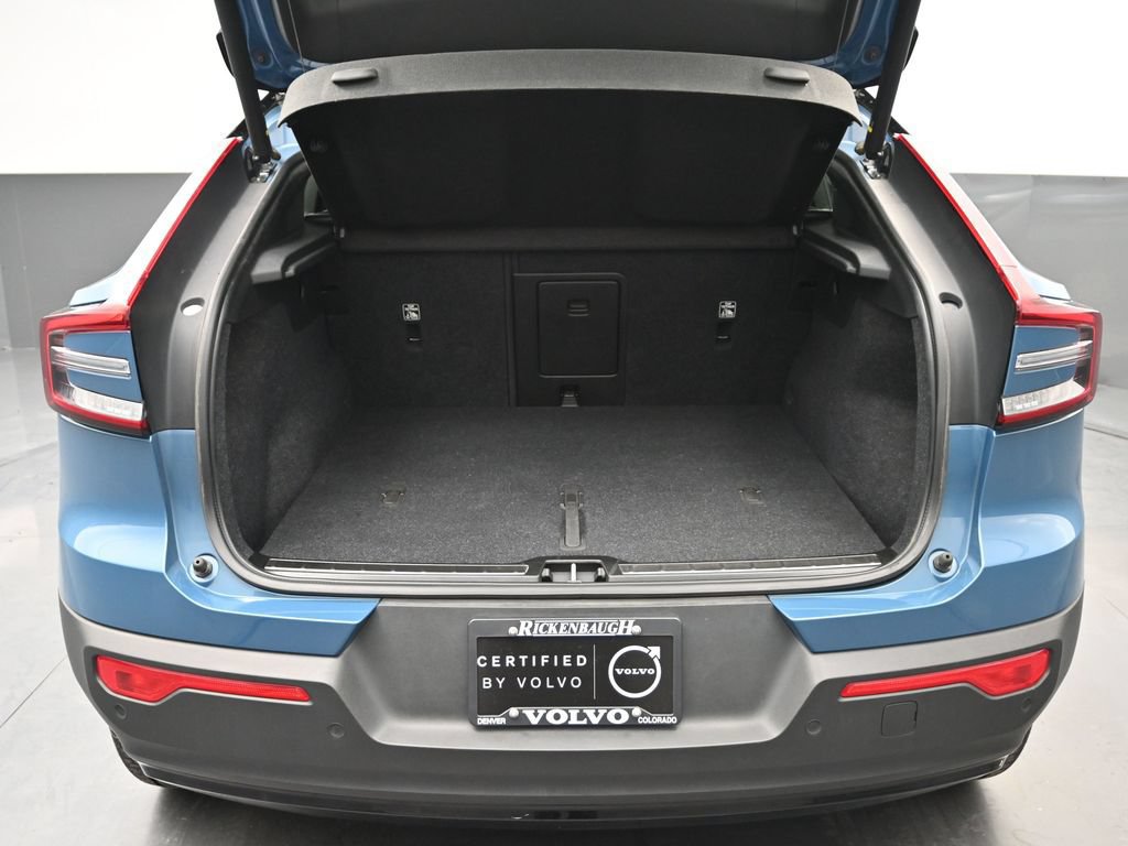 Used 2022 Volvo C40 P8 Recharge Ultimate AWD/4WD image 9