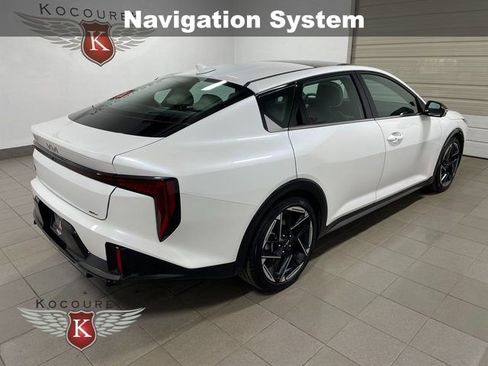 Used 2025 Kia K4 GT-Line w/ GT-Line Premium Package FWD image 7