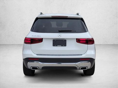 New 2026 Mercedes-Benz GLB 250 image 8