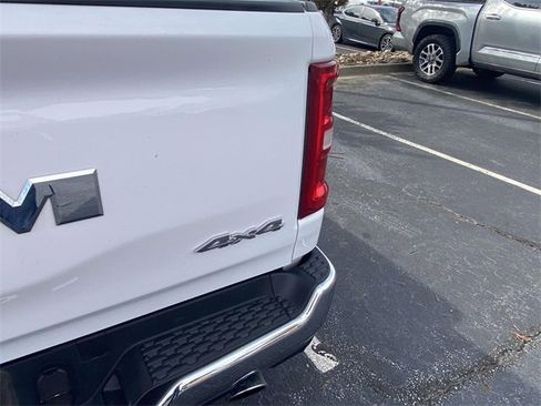 Used 2025 RAM 1500 Laramie image 8