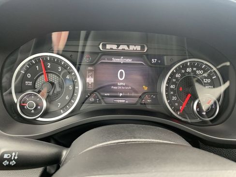 Used 2026 RAM 1500 Big Horn AWD/4WD image 8