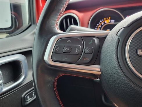 Used 2023 Jeep Wrangler Unlimited Rubicon w/ Cold Weather Group image 22