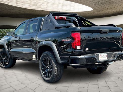 New 2025 Chevrolet Colorado Trail Boss w/ Midnight Edition image 3